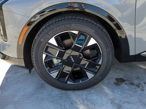 New 2026 Kia Sportage SX image 38