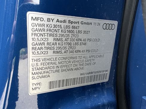 Certified 2025 Audi RS Q8 performance AWD/4WD image 37
