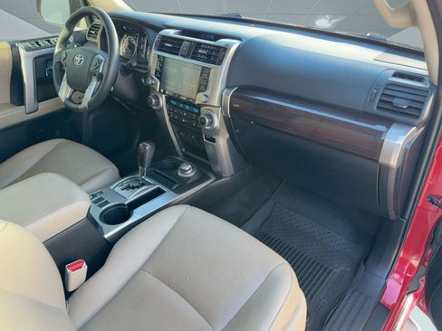 Used 2021 Toyota 4Runner Limited image 32