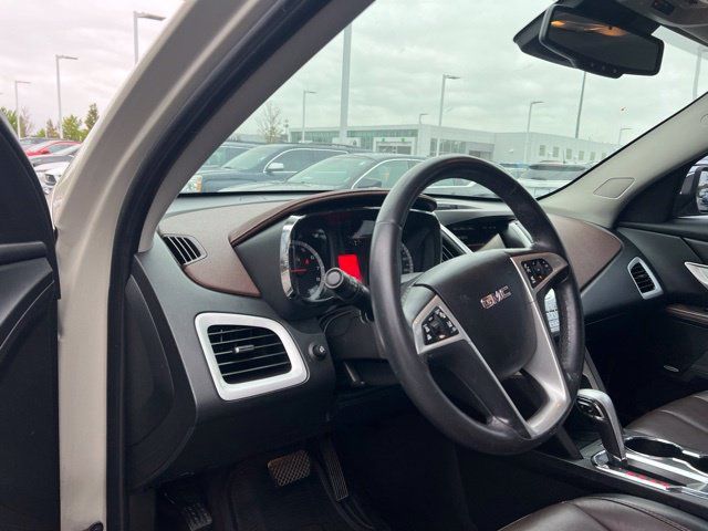 Used 2015 GMC Terrain SLT AWD/4WD image 9