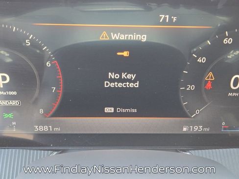 Used 2025 Nissan Murano SV image 31