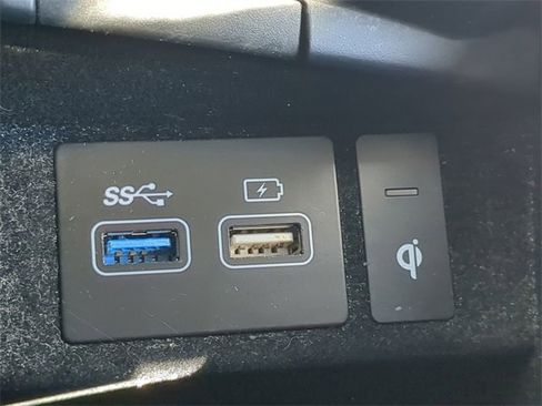 Used 2022 Genesis GV70 2.5T image 21