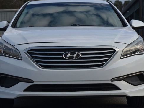 Used 2016 Hyundai Sonata SE w/ Cargo Package image 34