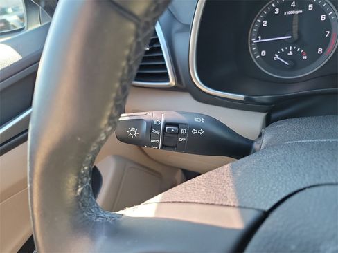 Used 2021 Hyundai Tucson Limited image 33