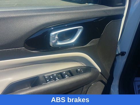 Used 2024 Jeep Compass Limited AWD/4WD image 11