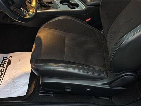 Used 2020 Dodge Challenger R/T w/ Plus Package image 24