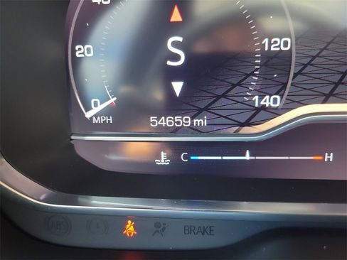 Used 2023 GMC Yukon AT4 w/ Technology Package image 31