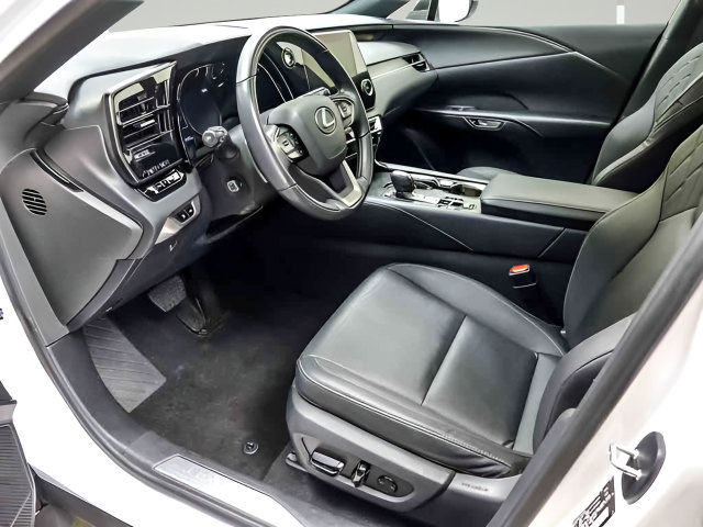 Used 2023 Lexus RX 350 Premium w/ Accessory Package AWD/4WD image 10