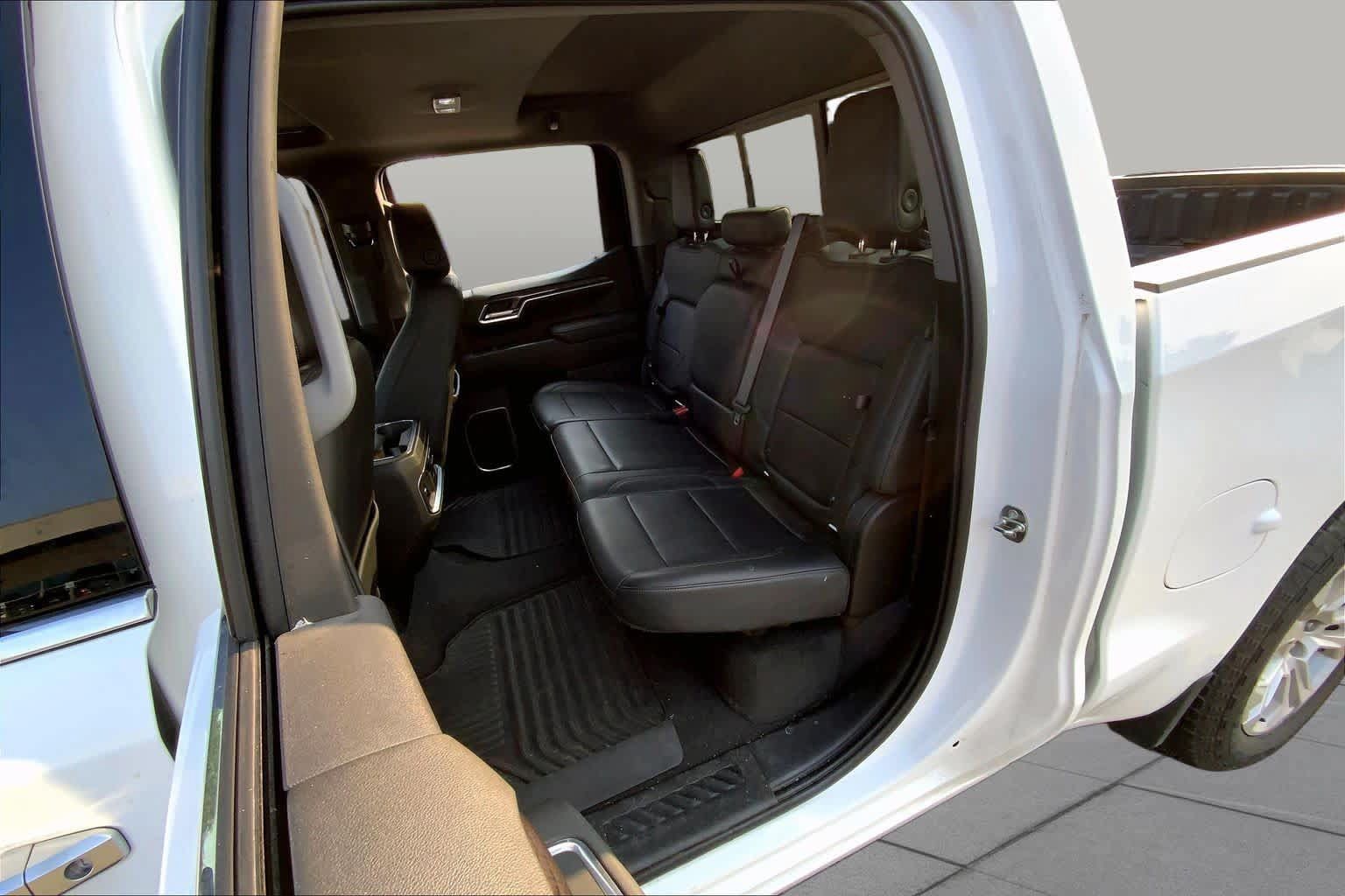 Used 2022 Chevrolet Silverado 1500 LTZ AWD/4WD image 21