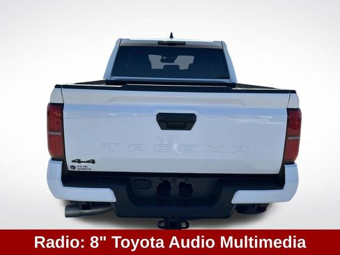 Used 2025 Toyota Tacoma TRD Off-Road AWD/4WD image 5