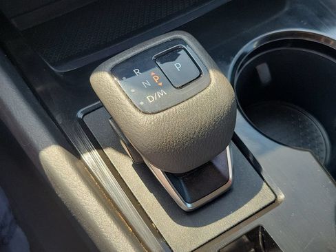 Certified 2024 Nissan Rogue S FWD image 26