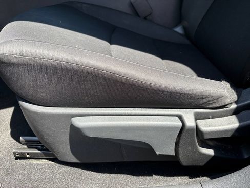 Used 2025 Nissan Sentra S w/ Trunk Package FWD image 13