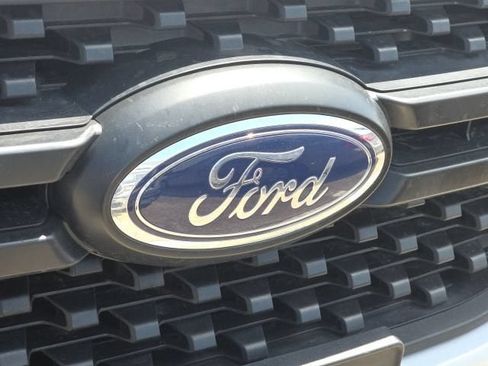 Used 2024 Ford Ranger XL RWD image 9