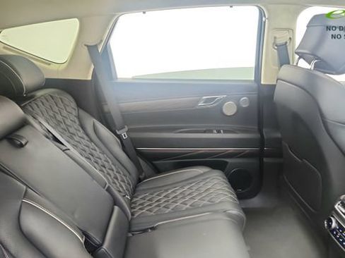 Used 2024 Genesis GV80 3.5T Advanced AWD/4WD image 24