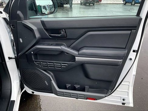 Used 2025 Toyota Tacoma SR5 image 24