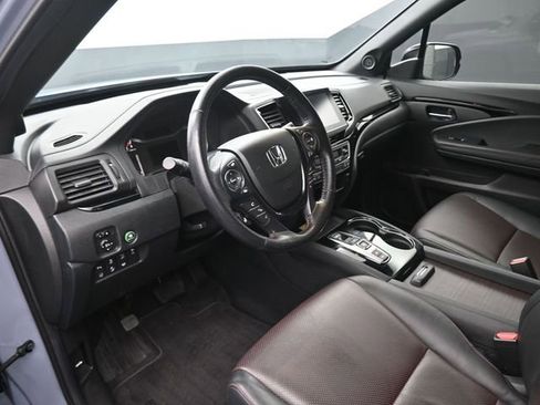 Certified 2023 Honda Ridgeline Black Edition image 18