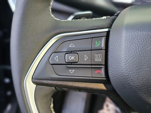 New 2026 Jeep Grand Cherokee L Limited AWD/4WD image 16