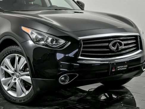 Used 2014 INFINITI QX70 AWD w/ Premium Package image 2