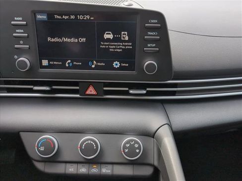New 2026 Hyundai Elantra SE FWD image 14