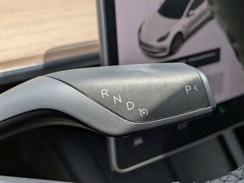 Used 2021 Tesla Model 3 Long Range AWD/4WD image 27