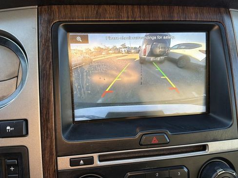 Used 2015 Ford Expedition EL King Ranch image 19