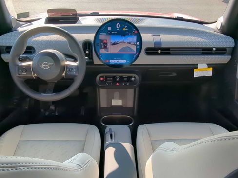 Used 2026 MINI Cooper 4-Door Hardtop FWD image 16