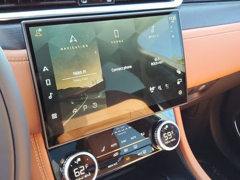 New 2026 Jaguar F-PACE R-Dynamic S AWD/4WD image 29