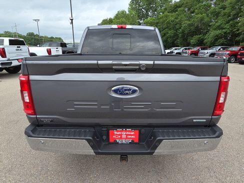 Used 2022 Ford F150 XLT w/ Equipment Group 302A High AWD/4WD image 7