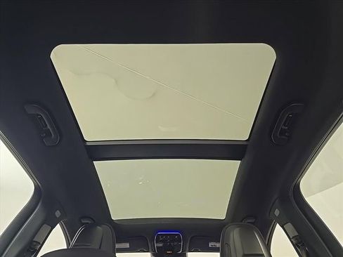 New 2026 Mercedes-Benz GLC 43 AMG 4MATIC image 14