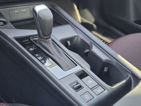 New 2026 Nissan Sentra SR FWD image 18