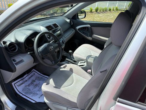 Used 2007 Toyota RAV4 2WD image 9