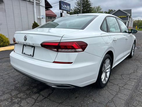 Used 2020 Volkswagen Passat 2.0T S FWD image 5