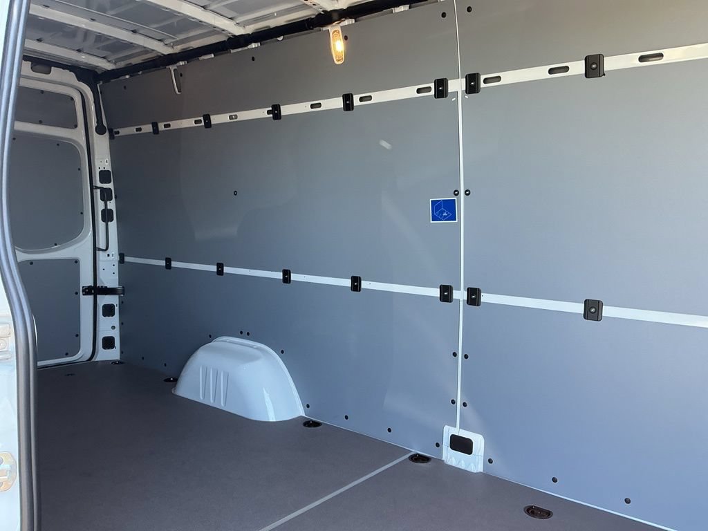 New 2026 Mercedes-Benz Sprinter 2500 image 21
