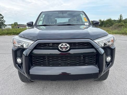 Used 2019 Toyota 4Runner SR5 Premium AWD/4WD image 4
