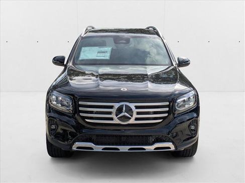 New 2025 Mercedes-Benz GLB 250 4MATIC image 6