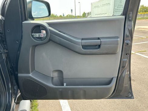 Used 2012 Nissan Xterra S w/ Value Package image 14