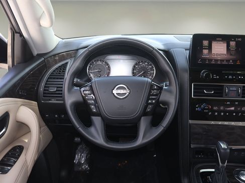 Used 2024 Nissan Armada Platinum w/ Captain's Chairs Package RWD image 15