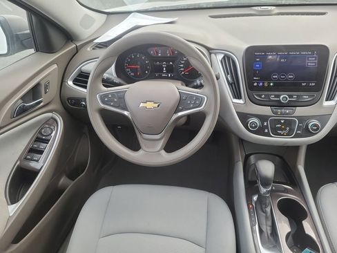 Used 2021 Chevrolet Malibu LS image 14