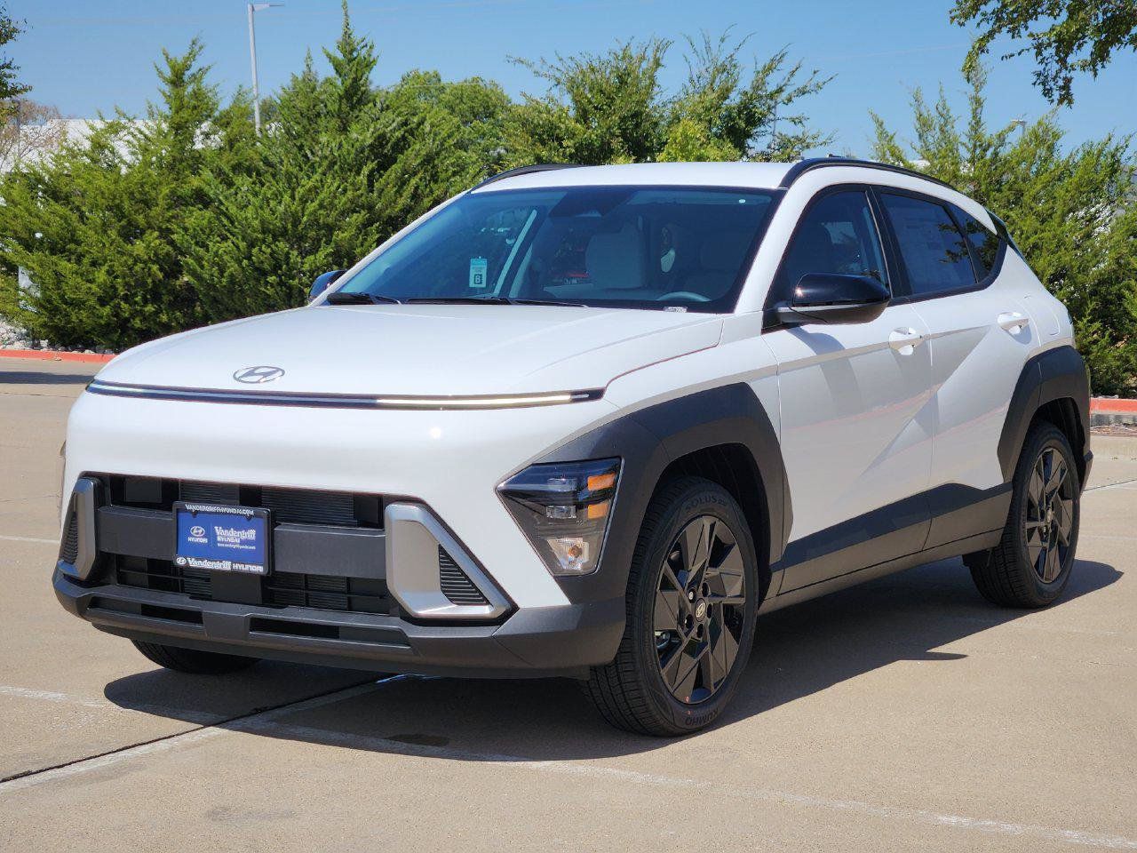 New 2027 Hyundai Kona SEL Sport FWD image 3