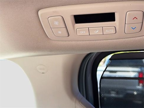 Used 2024 Kia Carnival SX Prestige image 20