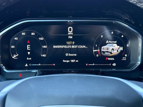 New 2026 GMC Sierra 1500 SLE w/ LPO, Black Badging Package image 23