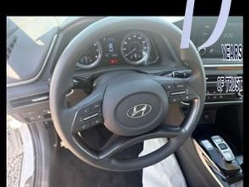 Used 2022 Hyundai Sonata SE FWD image 8