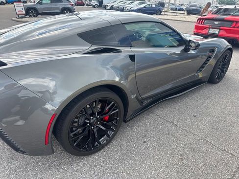 Used 2016 Chevrolet Corvette Z06 w/ 2LZ Preferred Equipment Group RWD image 5