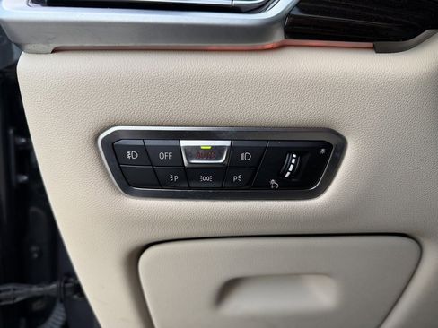 Used 2021 BMW X5 xDrive40i w/ Premium Package image 24