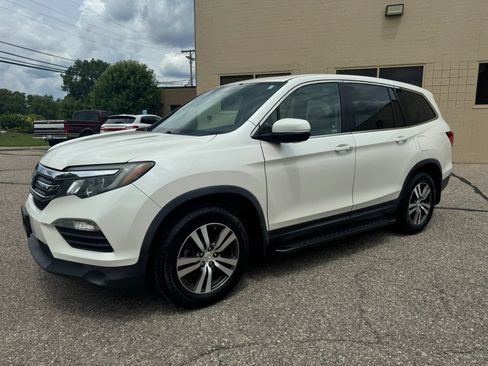 Used 2018 Honda Pilot EX-L image 4