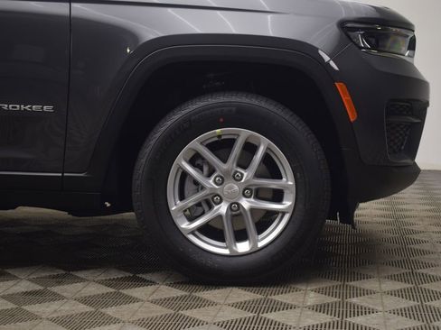 New 2026 Jeep Grand Cherokee Laredo X AWD/4WD image 8