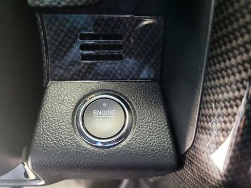 Used 2019 Ford F150 Lariat w/ Equipment Group 502A Luxury AWD/4WD image 19