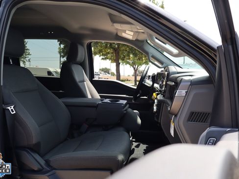 Used 2025 Ford F150 XLT w/ Equipment Group 301A Standard AWD/4WD image 28