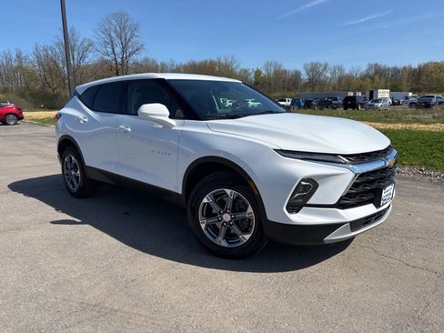 Used 2023 Chevrolet Blazer LT w/ Driver Confidence Package AWD/4WD image 1