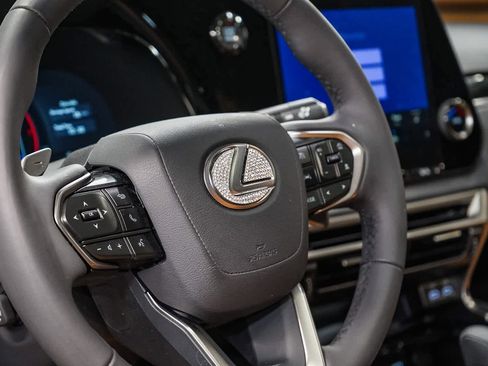 Used 2025 Lexus RX 350 FWD image 21